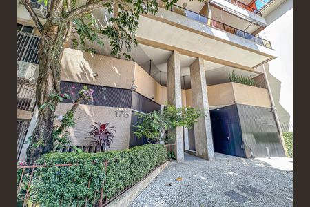 Apartamento à venda com 142m², 3 quartos e 1 vagaFachada