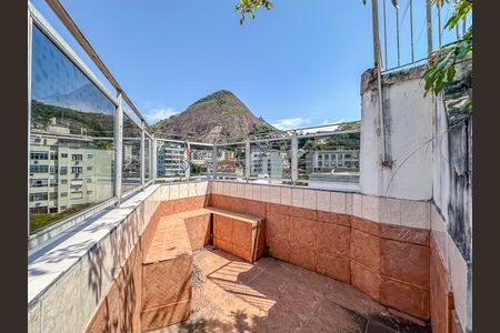 Apartamento à venda com 142m², 3 quartos e 1 vagaCobertura