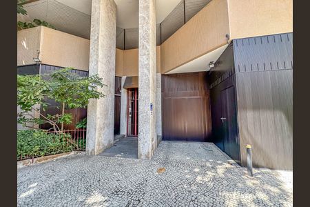 Apartamento à venda com 142m², 3 quartos e 1 vagaFachada
