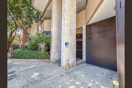 Apartamento à venda com 142m², 3 quartos e 1 vagaFachada