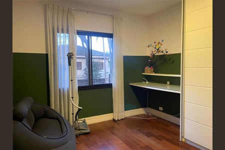 Casa à venda com 4 quartos, 500m² em Jardim Cordeiro, São Paulo