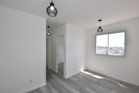 Sala de apartamento para alugar com 2 quartos, 42m² em Parque Arariba, São Paulo