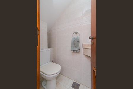 Casa de condomínio à venda com 197m², 3 quartos e 2 vagas Casa de condomínio à venda com 197m², 3 quartos e 2 vagasBanheiro