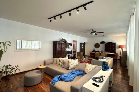 Apartamento à venda com 180m², 3 quartos e 1 vaga Apartamento à venda com 180m², 3 quartos e 1 vagaSala