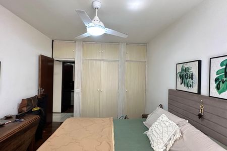 Apartamento à venda com 180m², 3 quartos e 1 vaga Apartamento à venda com 180m², 3 quartos e 1 vagaSuíte
