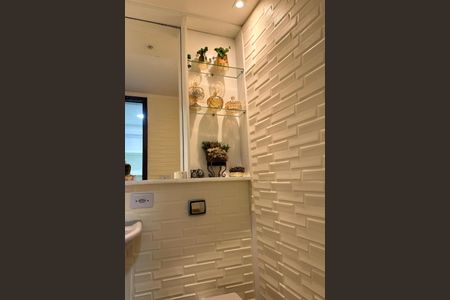 Apartamento à venda com 180m², 3 quartos e 1 vaga Apartamento à venda com 180m², 3 quartos e 1 vagaLavabo