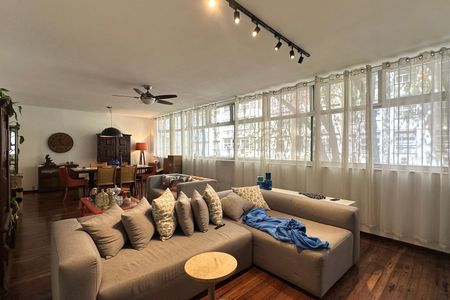 Apartamento à venda com 180m², 3 quartos e 1 vaga Apartamento à venda com 180m², 3 quartos e 1 vagaSala