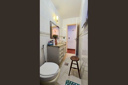 Apartamento à venda com 135m², 4 quartos e 2 vagas Apartamento à venda com 135m², 4 quartos e 2 vagasBanheiro