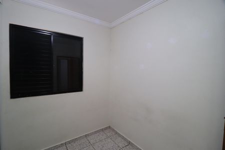 Quarto 2 de apartamento para alugar com 3 quartos, 70m² em Marta Helena, Uberlândia