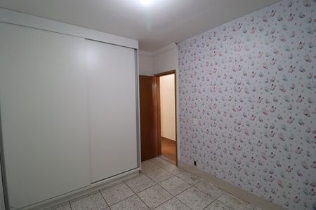 Quarto 1 de apartamento para alugar com 3 quartos, 70m² em Marta Helena, Uberlândia