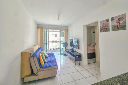 Sala de apartamento para alugar com 1 quarto, 45m² em Barra, Salvador