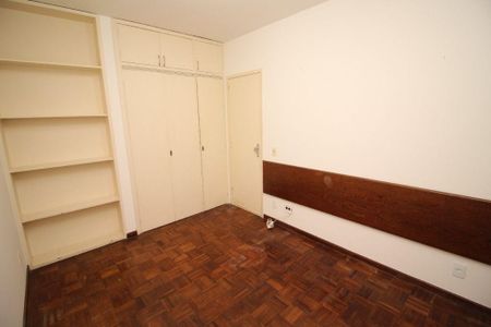 Quarto de apartamento à venda com 1 quarto, 45m² em Santo Agostinho, Belo Horizonte