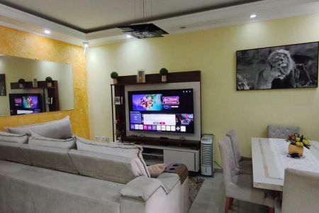 Casa à venda com 3 quartos, 110m² em Vila Cleonice, São Paulo