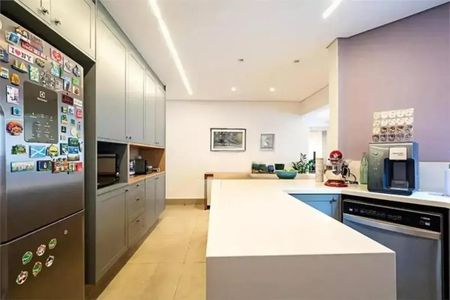 Apartamento à venda com 3 quartos, 184m² em Indianópolis, São Paulo