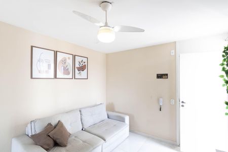 Sala de apartamento para alugar com 2 quartos, 43m² em Campo Grande, Rio de Janeiro