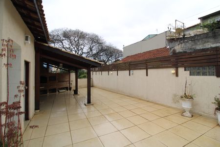 Casa à venda com 150m², 3 quartos e 4 vagasÁrea de Serviço