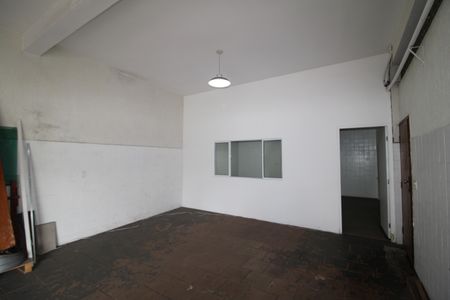 Casa à venda com 150m², 3 quartos e 4 vagasGaragem