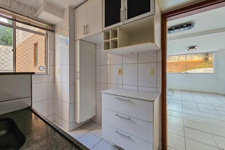 Apartamento à venda com 80m², 3 quartos e 1 vaga Apartamento à venda com 80m², 3 quartos e 1 vagaCozinha