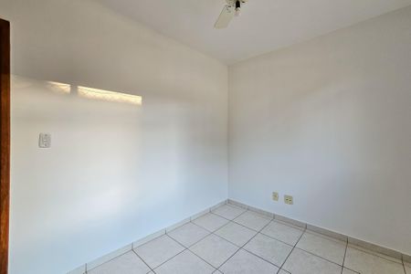 Apartamento à venda com 80m², 3 quartos e 1 vaga Apartamento à venda com 80m², 3 quartos e 1 vagaQuarto 2