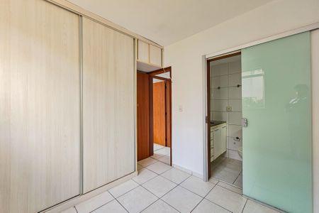 Apartamento à venda com 80m², 3 quartos e 1 vaga Apartamento à venda com 80m², 3 quartos e 1 vagaSuíte