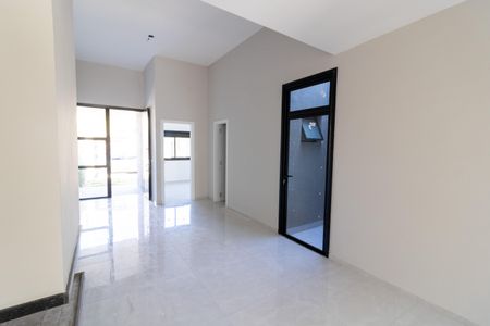 Sala de casa à venda com 2 quartos, 100m² em Hípica, Porto Alegre