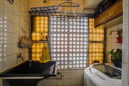 Apartamento à venda com 62m², 2 quartos e 1 vagaÁrea de Serviço