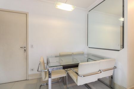 Sala de apartamento à venda com 2 quartos, 50m² em Vila Carrão, São Paulo
