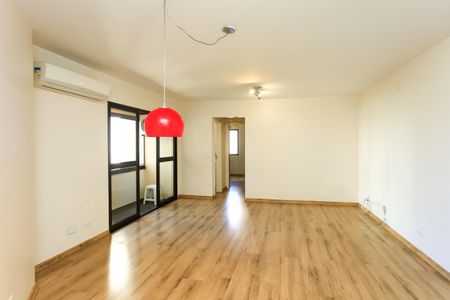 Apartamento à venda com 68m², 2 quartos e 1 vagaSala