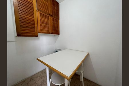 Apartamento à venda com 74m², 2 quartos e 1 vaga Apartamento à venda com 74m², 2 quartos e 1 vagaDespensa