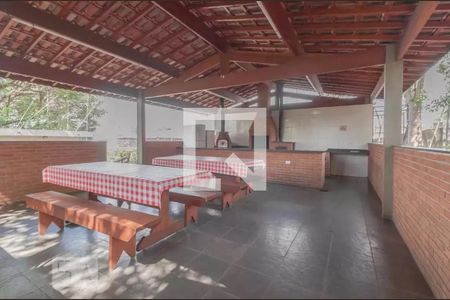Apartamento à venda com 74m², 2 quartos e 1 vaga Apartamento à venda com 74m², 2 quartos e 1 vagaÁrea comum - Churrasqueira