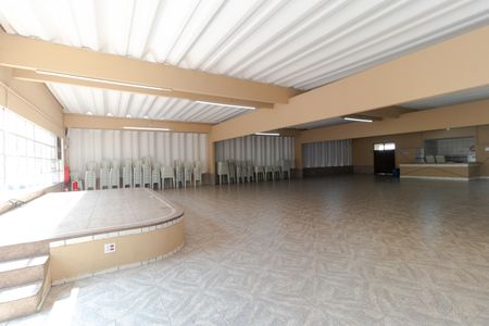 Apartamento à venda com 56m², 2 quartos e 1 vaga Apartamento à venda com 56m², 2 quartos e 1 vagaÁrea comum - Salão de festas