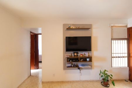 Apartamento à venda com 56m², 2 quartos e 1 vaga Apartamento à venda com 56m², 2 quartos e 1 vagaSala