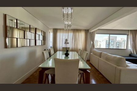 Foto 02 de apartamento à venda com 3 quartos, 124m² em Itaim Bibi, São Paulo