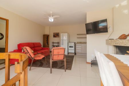 Sala de apartamento para alugar com 3 quartos, 180m² em Vila Assunção, Porto Alegre
