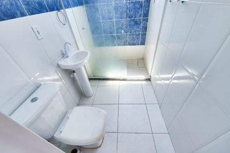 Apartamento para alugar com 55m², 2 quartos e sem vagaBanheiro