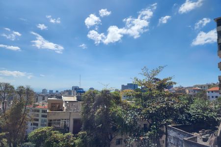 Apartamento para alugar com 55m², 2 quartos e sem vagaVista Área de Serviço