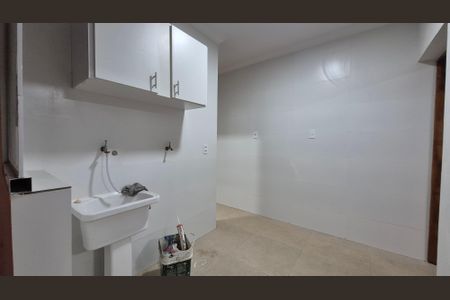 Casa para alugar com 126m², 3 quartos e 2 vagas Casa para alugar com 126m², 3 quartos e 2 vagasLavanderia