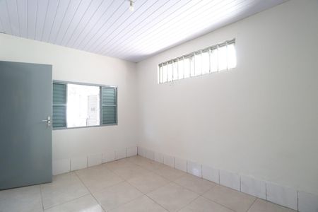 Casa para alugar com 76m², 2 quartos e sem vagaQuarto 2