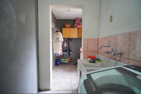 Casa à venda com 196m², 2 quartos e 2 vagasÁrea de Serviço