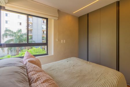 Apartamento para alugar com 70m², 2 quartos e 2 vagas Apartamento para alugar com 70m², 2 quartos e 2 vagasSuíte