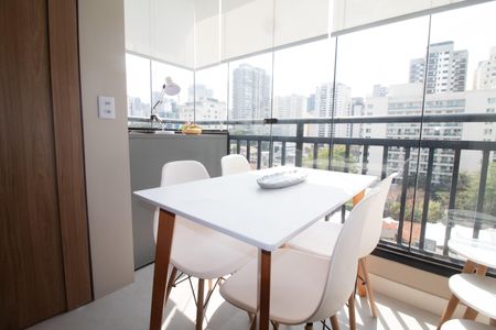 Apartamento para alugar com 28m², 1 quarto e sem vaga Apartamento para alugar com 28m², 1 quarto e sem vagaVaranda