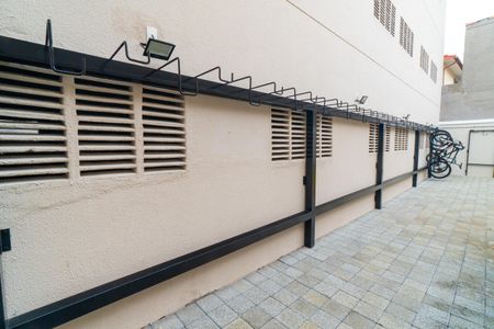 Apartamento à venda com 38m², 1 quarto e 1 vaga Apartamento à venda com 38m², 1 quarto e 1 vagaÁrea comum - Bicicletário