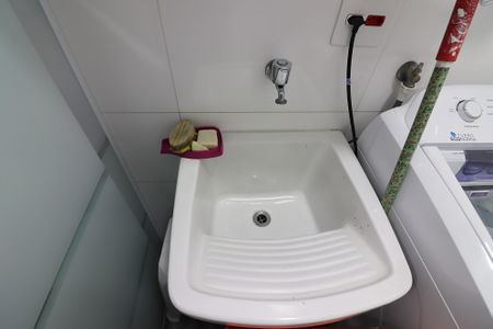 Apartamento à venda com 60m², 2 quartos e 1 vagaÁrea de Serviço