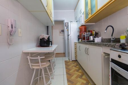 Apartamento à venda com 76m², 3 quartos e 2 vagas Apartamento à venda com 76m², 3 quartos e 2 vagasCozinha
