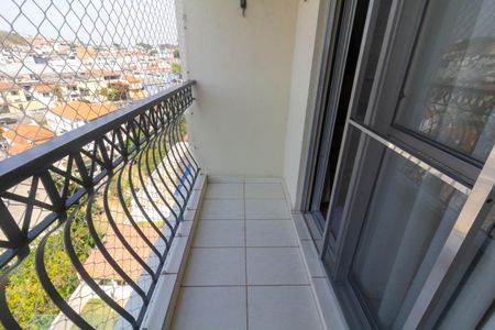 Apartamento à venda com 76m², 3 quartos e 2 vagas Apartamento à venda com 76m², 3 quartos e 2 vagasVaranda