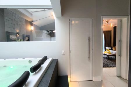 Casa para alugar com 200m², 4 quartos e 2 vagas Casa para alugar com 200m², 4 quartos e 2 vagasHidromassagem