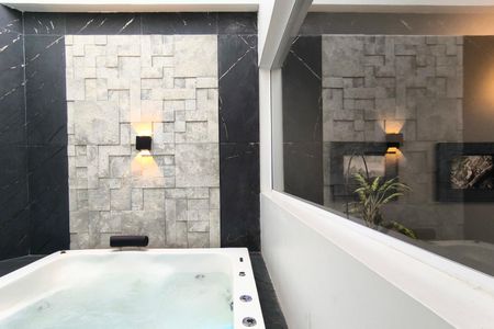 Casa para alugar com 200m², 4 quartos e 2 vagas Casa para alugar com 200m², 4 quartos e 2 vagasHidromassagem