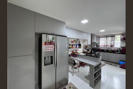 Casa de condomínio para alugar com 279m², 3 quartos e 2 vagas Casa de condomínio para alugar com 279m², 3 quartos e 2 vagasCozinha