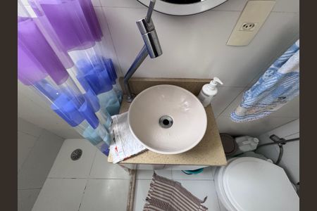 Casa de condomínio para alugar com 279m², 3 quartos e 2 vagas Casa de condomínio para alugar com 279m², 3 quartos e 2 vagasBanheiro de Serviço