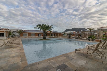 Casa de condomínio para alugar com 279m², 3 quartos e 2 vagas Casa de condomínio para alugar com 279m², 3 quartos e 2 vagasÁrea comum